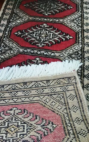 D_NQ_NP_2X_665009-MLB96191097249_102025-F-tapete-persa-de-mesa-036-x-090-cm